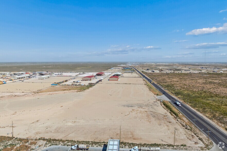 More Photos Of 16511 W Basin St, Odessa Industrial For Lease