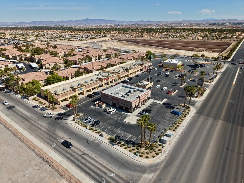 More Photos Of 4460 S Durango Dr, Las Vegas Unknown For Lease