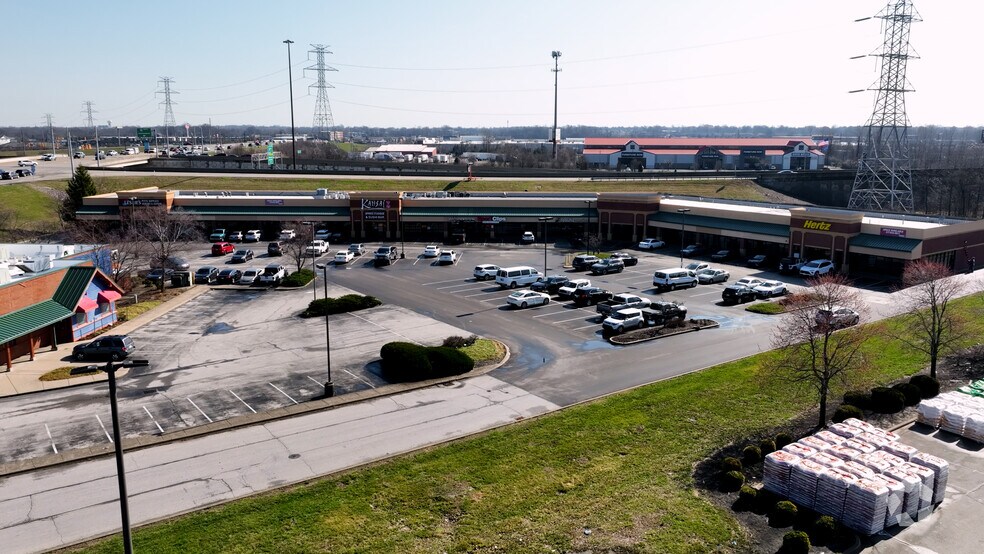 More Photos Of 1370 Veterans Pky, Clarksville Restaurant For Sale