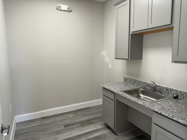 More Photos Of 625 Regal Row, Montgomery Medical For Sale