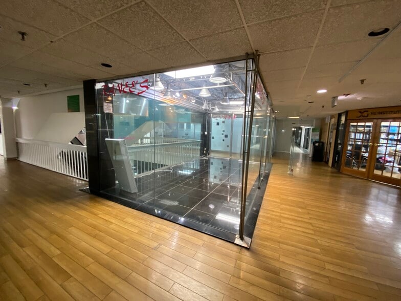 More Photos Of 777 NW 72nd Ave, Miami General Retail For Sale