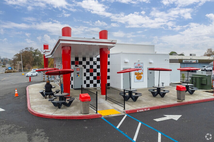 More Photos Of 7911 Auburn Blvd, Citrus Heights Restaurant For Sale