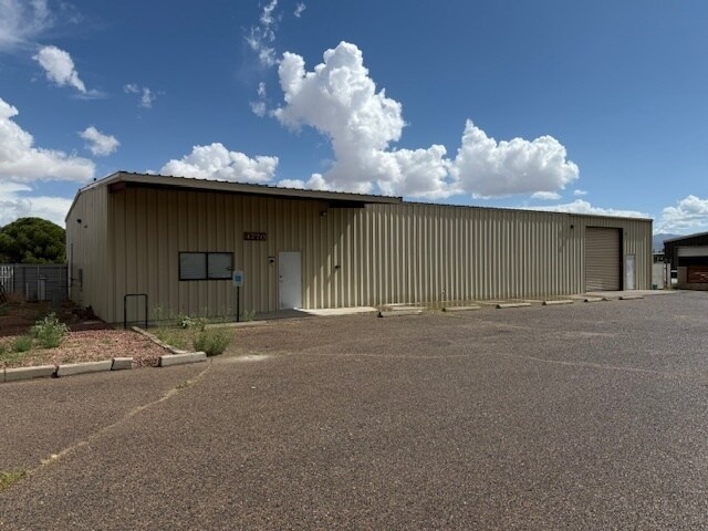 Primary Photo Of 4770 Stockton Hill Rd, Kingman Warehouse For Sale