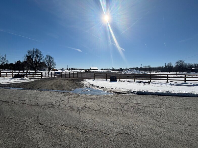 More Photos Of 11603 Luck Stone Rd, Bealeton Land For Lease
