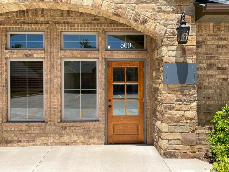 More Photos Of 5706 NW 130th St, Oklahoma City Office For Lease