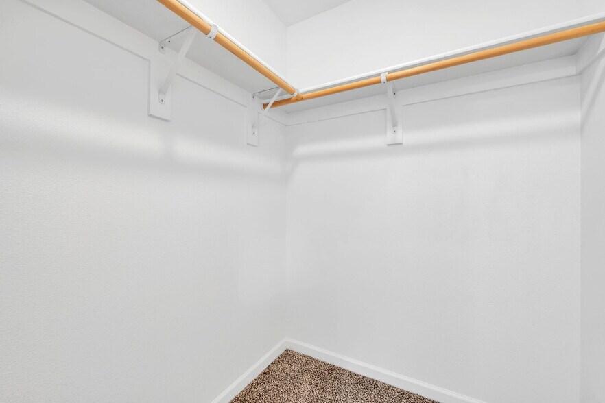More Photos Of 3942 Ward Dr NE, Salem Apartments For Sale