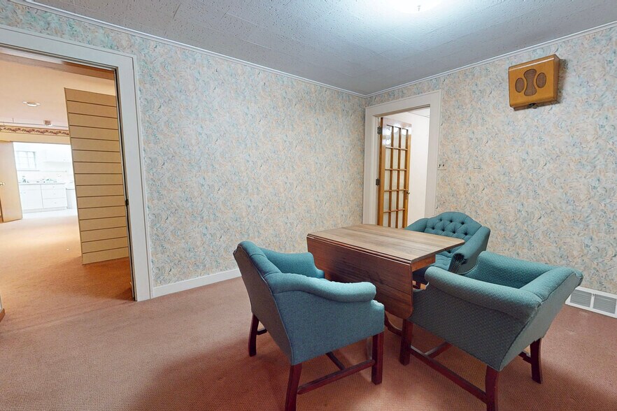 More Photos Of 3721 Main St, Weirton Funeral Home For Sale