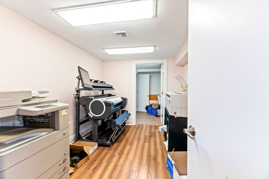 More Photos Of 330 New Brunswick Ave, Fords Office For Sale
