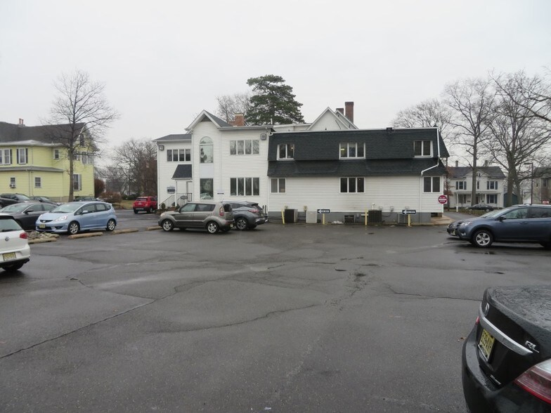 More Photos Of 75-77 N Bridge St, Somerville Office For Lease