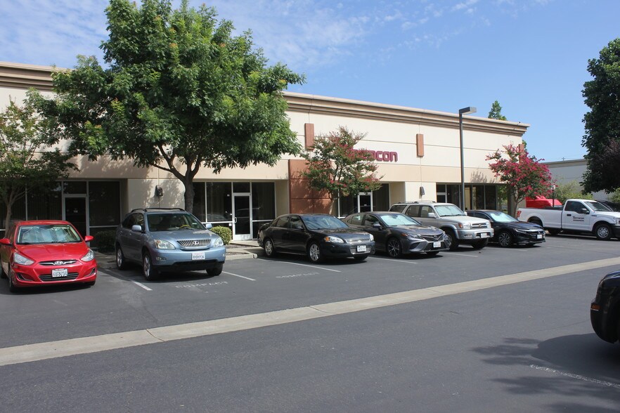 More Photos Of 50 Goldenland Ct, Sacramento Research And Development For Sale