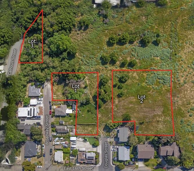 Primary Photo Of 931 Douglas St, Hayward Land For Sale