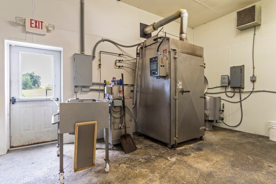 More Photos Of 2983 Cove Mountain Rd, Martinsburg Convenience Store For Sale