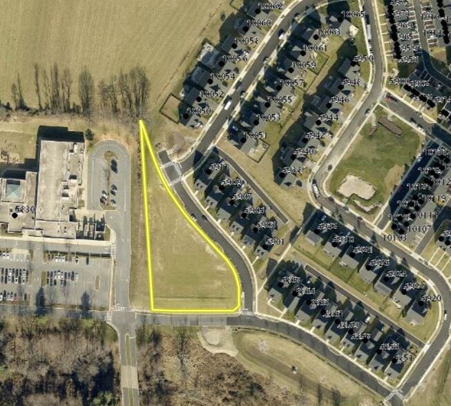 Primary Photo Of Lot 164 Oakdale Village Road & Neuville St, New Market Land For Sale