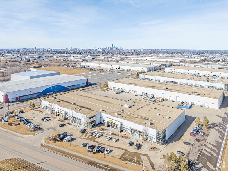 More Photos Of 6340-6356 Roper Rd NW, Edmonton Unknown For Lease