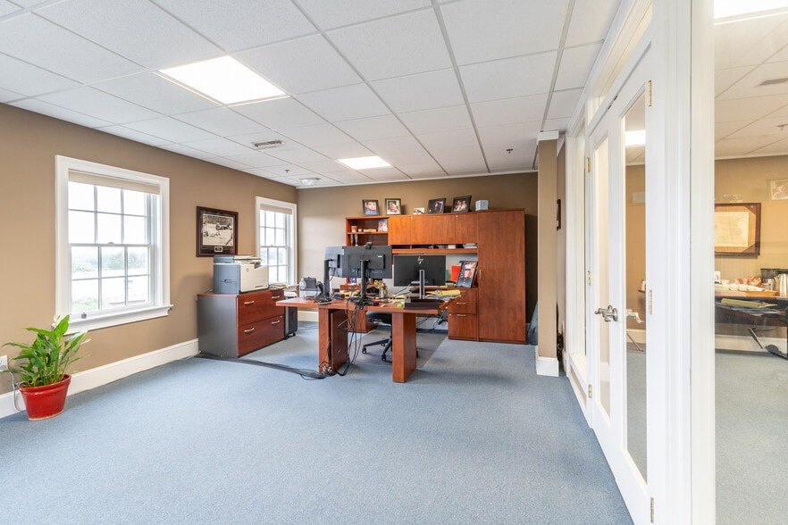 More Photos Of 78 S Main St, Doylestown Office Residential For Lease