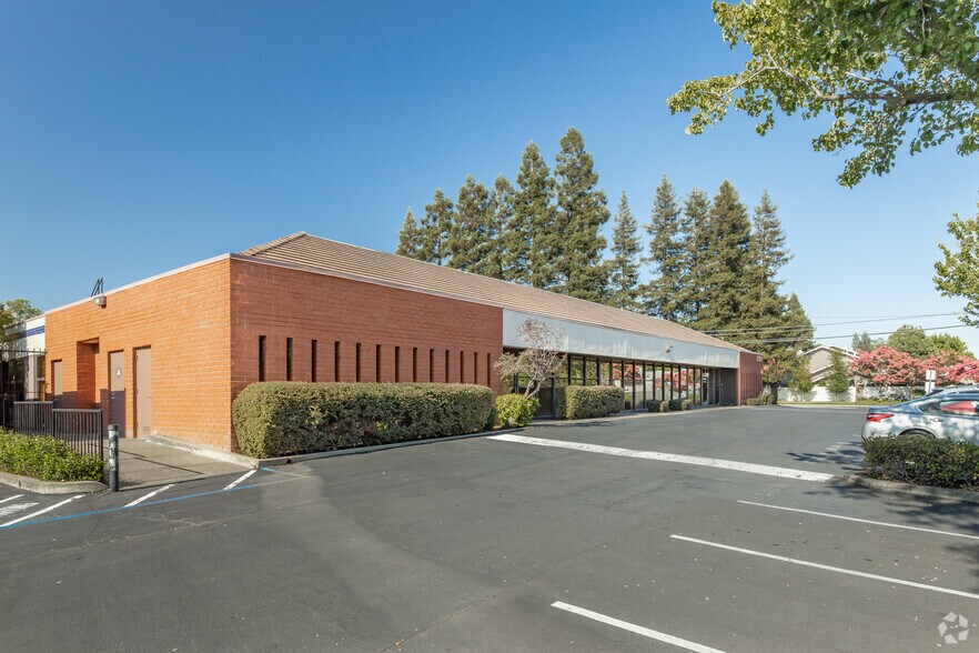 More Photos Of 3609 Mission Ave, Carmichael Medical For Sale