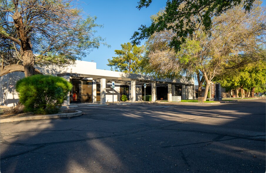 More Photos Of 2306-2310 S McClintock Dr, Tempe Office For Sale