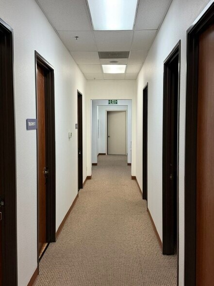 More Photos Of 5255 Longley Ln, Reno Storefront Retail Office For Lease