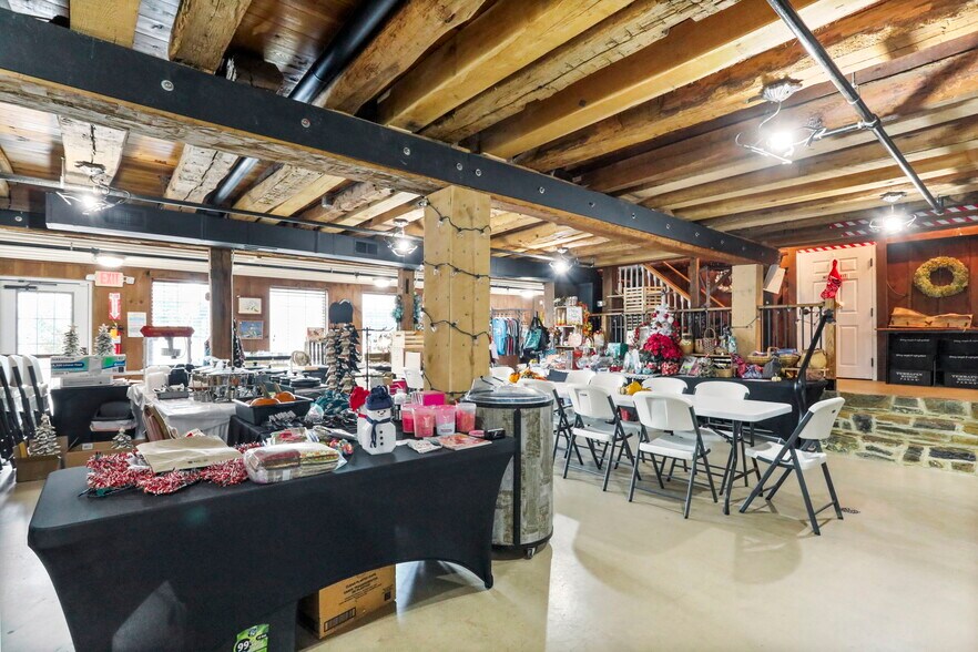 More Photos Of 14111-14113 Pennsylvania Ave, Hagerstown Freestanding For Sale