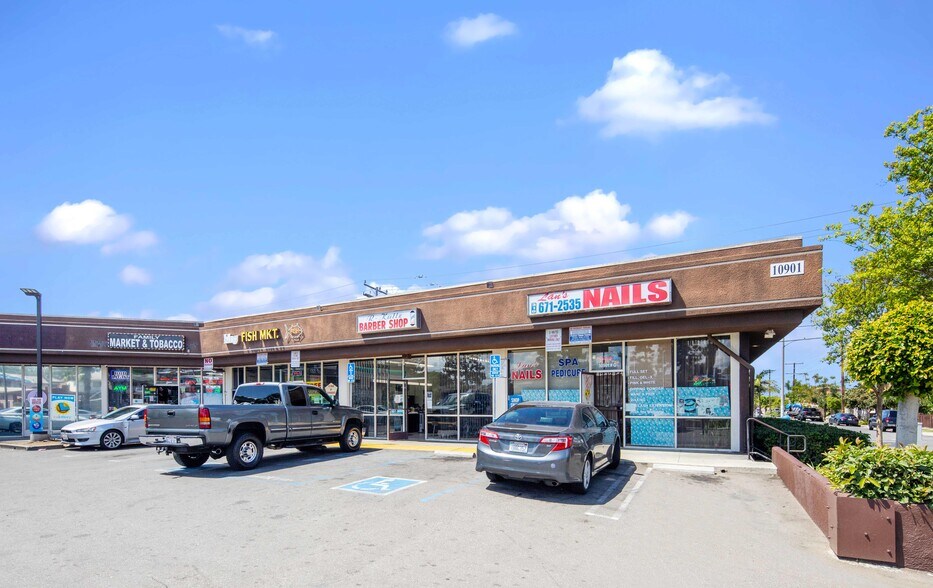 More Photos Of 10901 Crenshaw Blvd, Inglewood Storefront For Sale