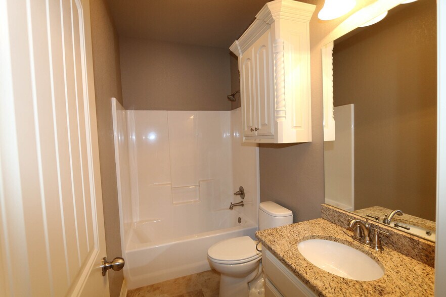 More Photos Of 15542 County Road 178, Tyler Apartments For Sale