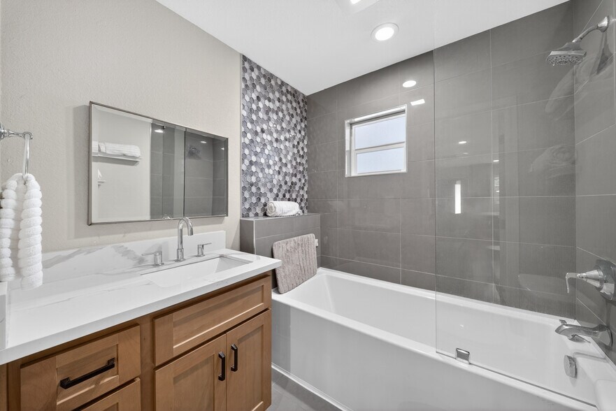 More Photos Of 917 Old Canyon Rd, Fremont Multifamily For Sale