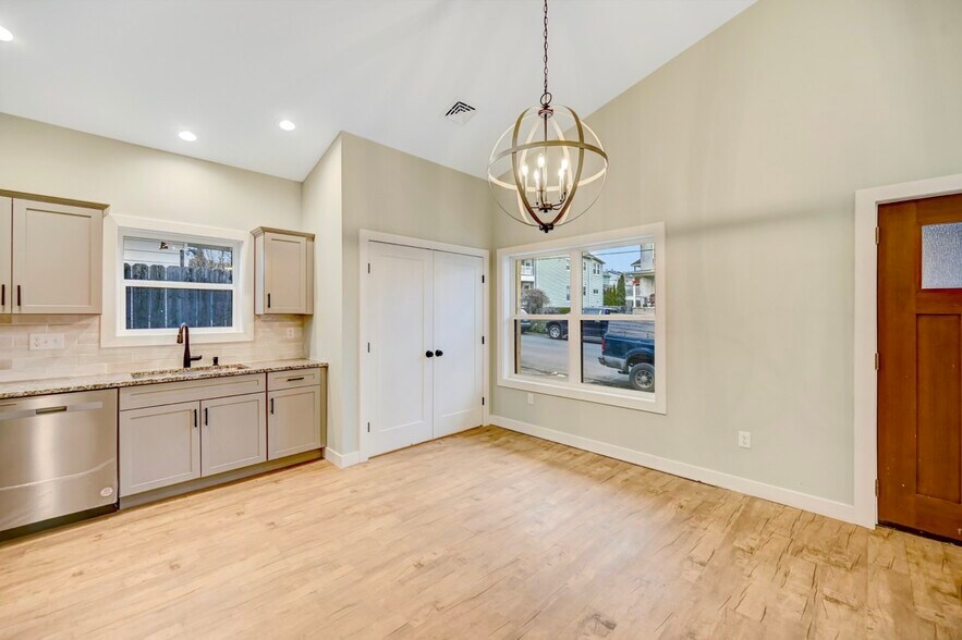 More Photos Of 627-629 Prescott ave, Scranton Multifamily For Sale