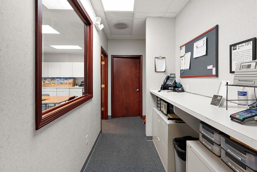 More Photos Of 11080 Hall Rd, Sterling Heights Medical For Lease