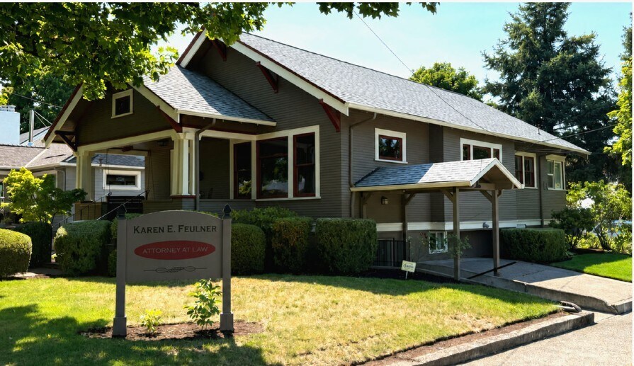 Primary Photo Of 401 E McLoughlin Blvd, Vancouver Office For Sale