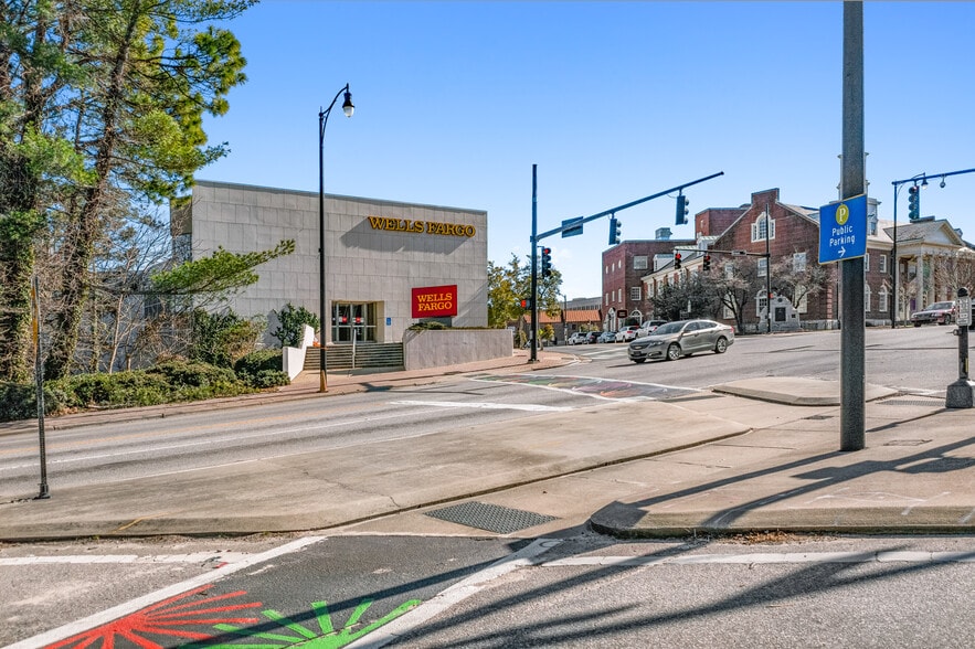More Photos Of 200 Green St, Fayetteville Storefront Retail Office For Lease