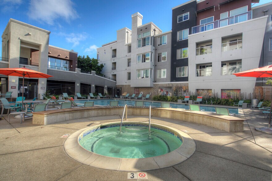 More Photos Of 1325 40th St, Emeryville Apartments For Lease