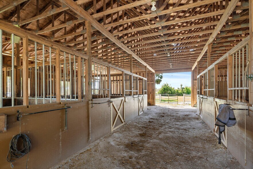 More Photos Of 8280 Ibis St, Sarasota Land For Sale