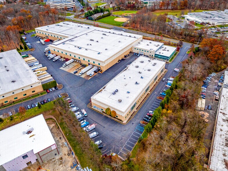 More Photos Of 227 N Route 303, Congers Warehouse For Lease
