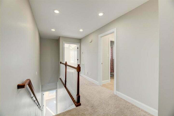 More Photos Of 7100 Dulaney Way, Knoxville Apartments For Sale