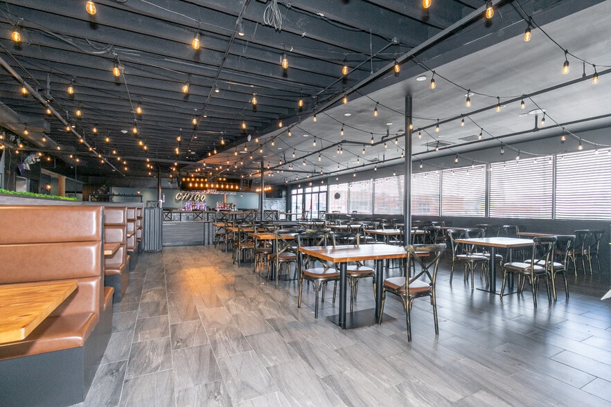 More Photos Of 4245 Austin Blvd, Island Park Restaurant For Sale