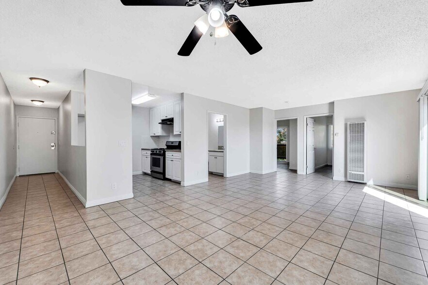 More Photos Of 15240 Nordhoff St, North Hills Apartments For Sale