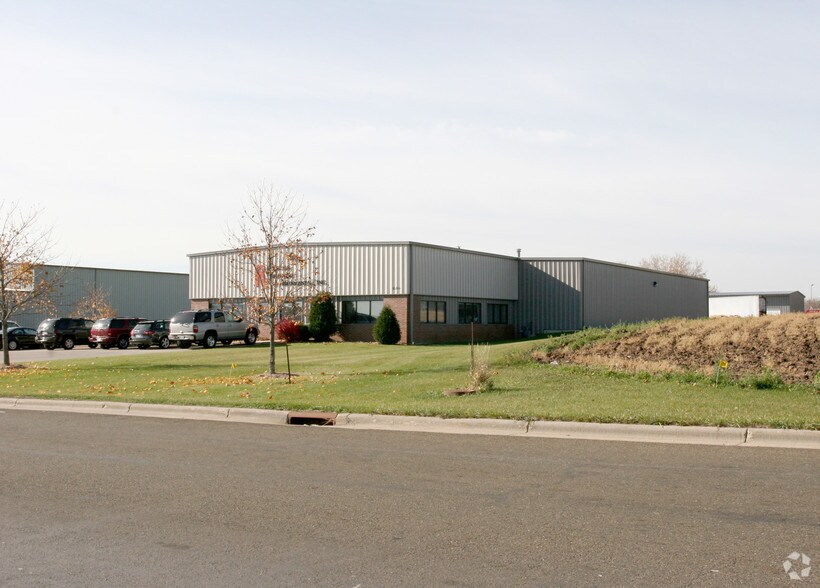 More Photos Of 220 Raemisch Rd, Waunakee Warehouse For Sale