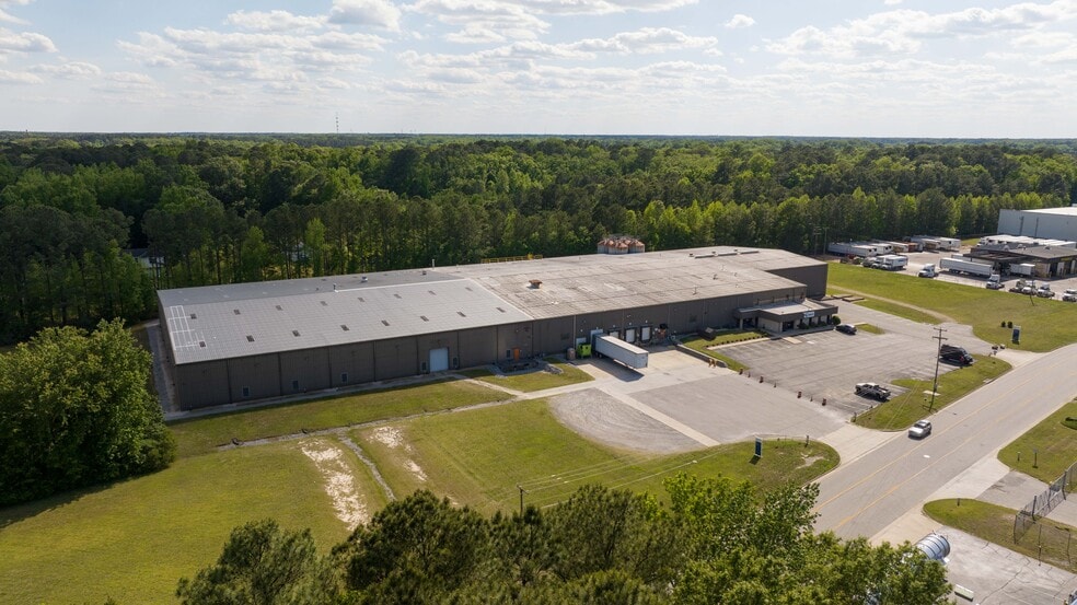 More Photos Of 1401 Progress Rd, Suffolk Manufacturing For Lease