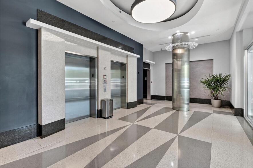 More Photos Of 7301 SW 57th Ct, South Miami Office For Sale