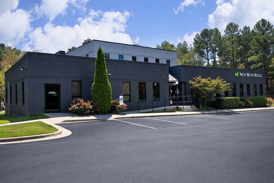Primary Photo Of 2610 New Bern Ave, Raleigh Medical For Lease
