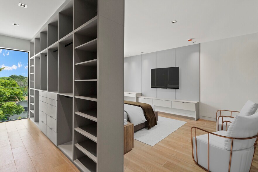 More Photos Of 420 NE 62nd St, Miami Apartments For Sale