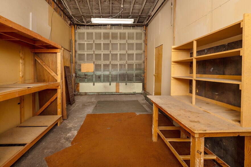 More Photos Of 819 S Higgins Ave, Missoula Freestanding For Sale