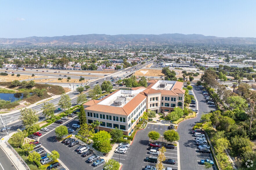 More Photos Of 2655 1st St, Simi Valley Coworking Space