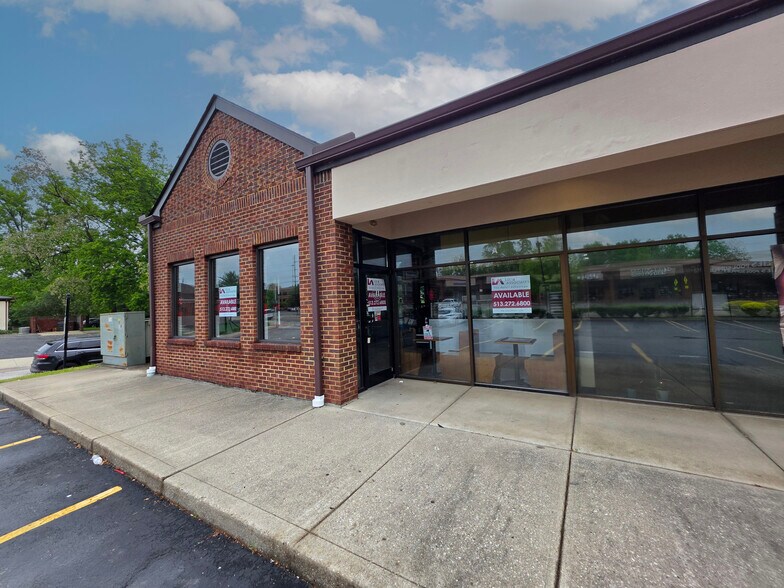 More Photos Of 9708 Kenwood Rd, Blue Ash Storefront For Lease