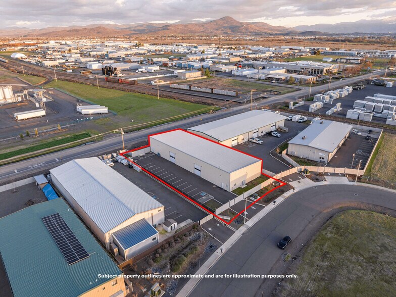 More Photos Of 188 Salmon Way, White City Industrial For Sale