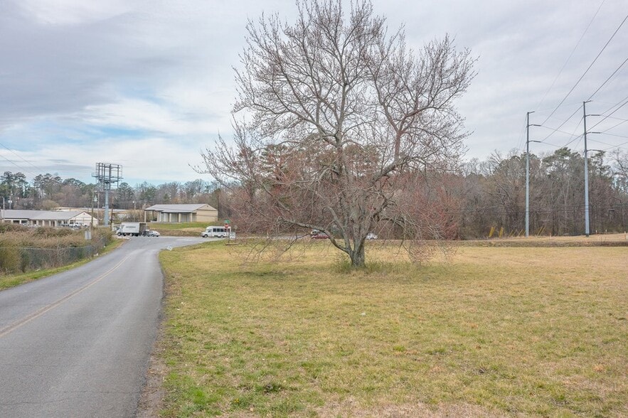 More Photos Of 2100 Cleveland Hwy, Dalton Land For Sale