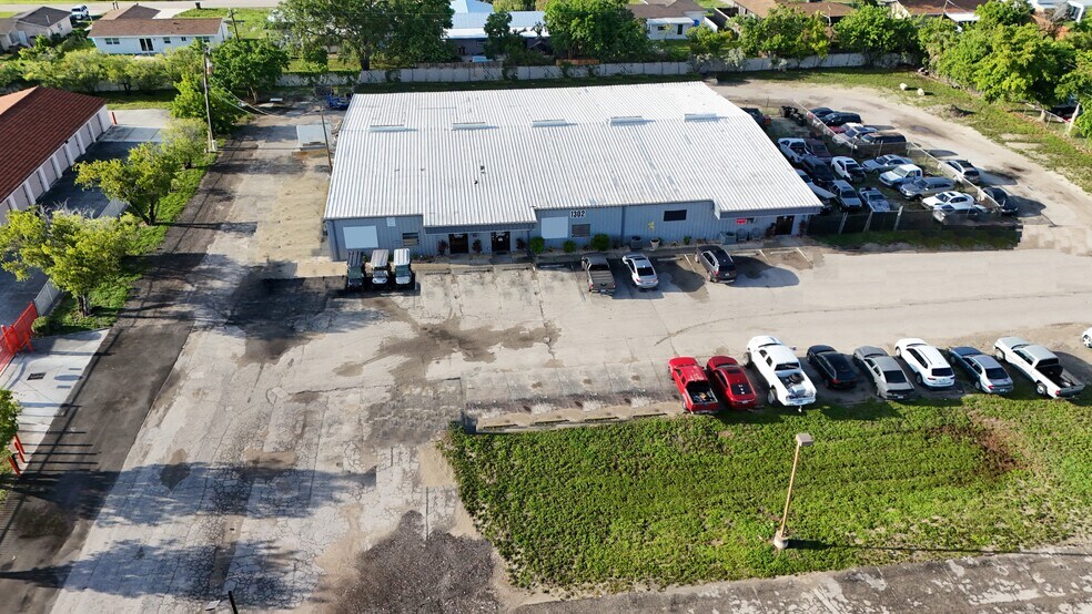 Primary Photo Of 1302 NE Pine Island Rd, Cape Coral Unknown For Lease