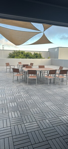 More Photos Of 22750 Hawthorne Blvd, Torrance Unknown For Lease