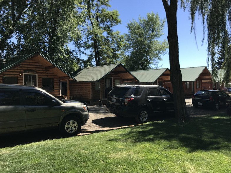 More Photos Of 18617 W Williams Lake Rd, Cheney Trailer Camper Park For Lease