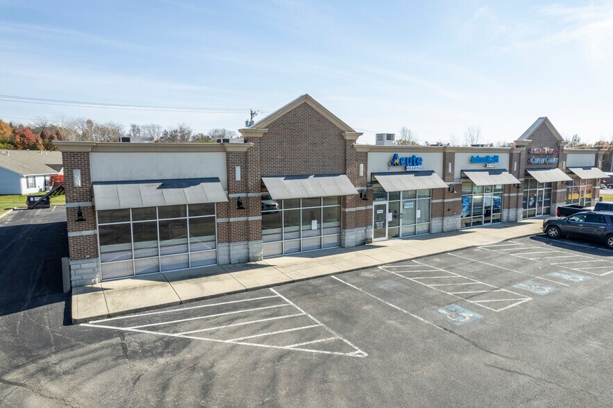 More Photos Of 120 Roberts Ln, Hillsboro Freestanding For Lease